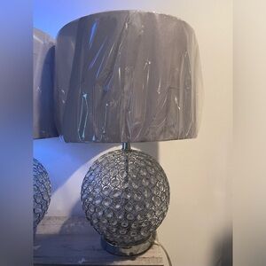 3 ft lamps in good condition.